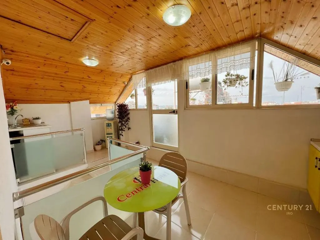 Tirana Central Guesthouse