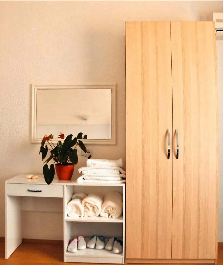 Tirana Central Guesthouse